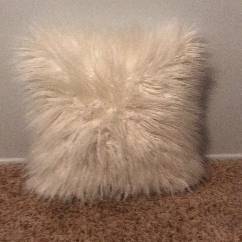 Fluffy pillow